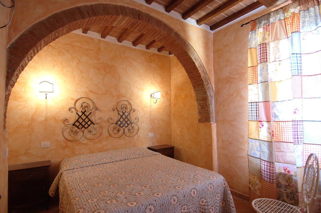 Azienda Agricola Ed Agrituristica Cafaggio Villa San Miniato Phòng bức ảnh